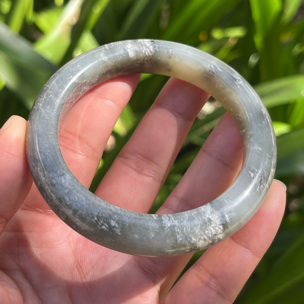 57.5mm inner diameter xiuyan jade bangle 1567